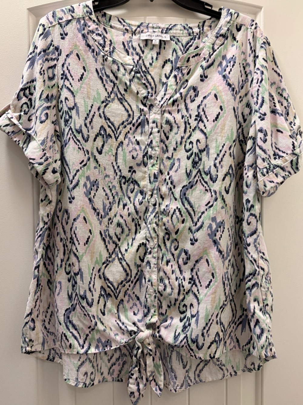 Lightweight Pastel Ikat Button-Front Tie-Hem Blouse - Navy & Pastel